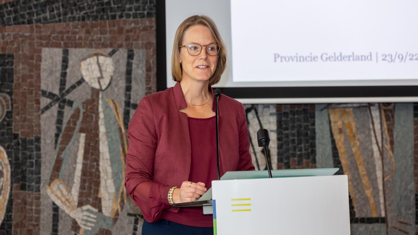 Miriam Nienhuis-van Doremaele, Geschäftsführerin der Provinz Gelderland