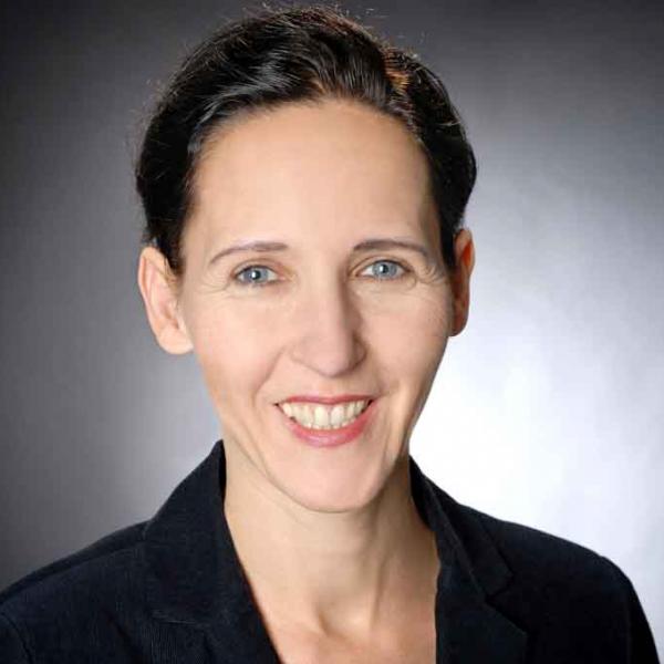Porträt von Sabine Blau