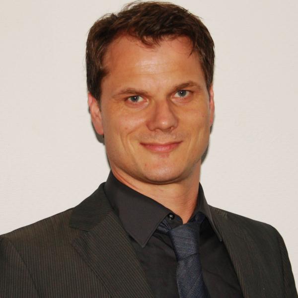 Porträt von Oliver Goebel