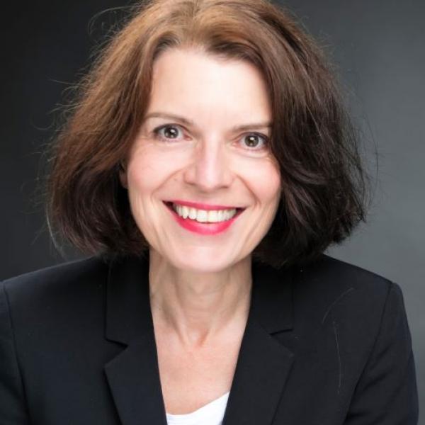 Porträt von Annette Hardes
