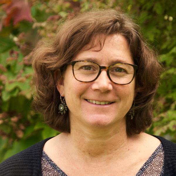 Porträt von Katharina Rosiny